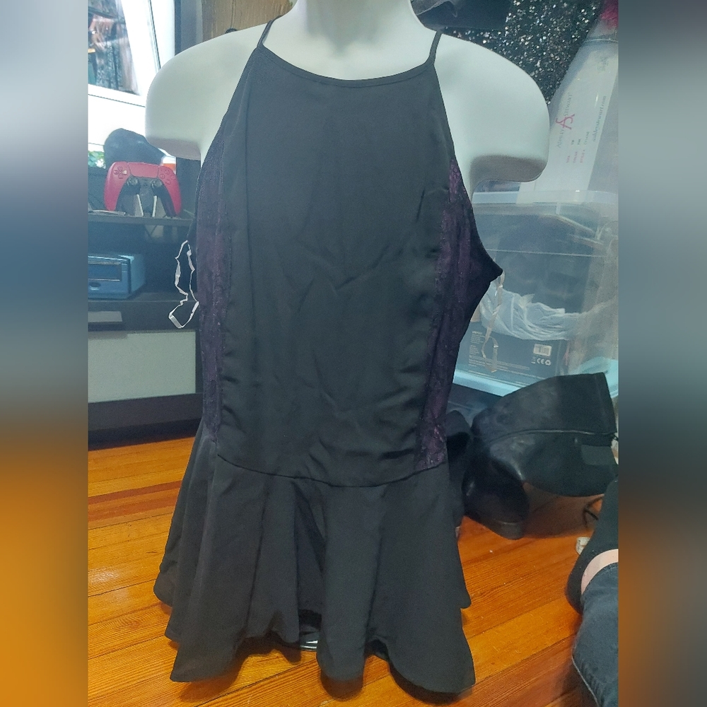 Ashley Stewart 14/16 peplum top